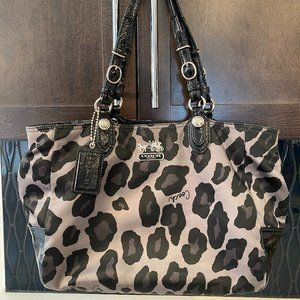 COACH Madison Mia Gray Black Ocelot Leopard Handbag